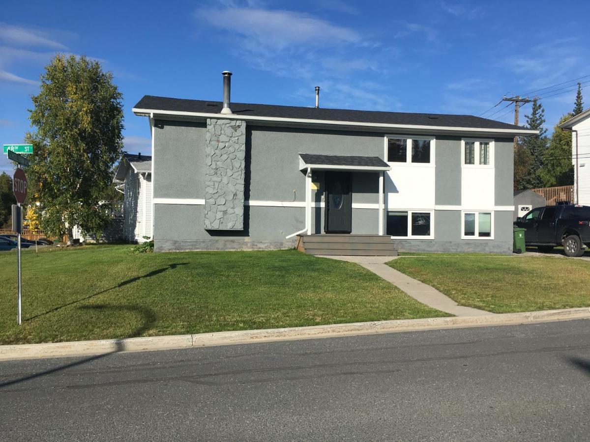 Polar Nights Bed & Breakfast Yellowknife Exterior photo